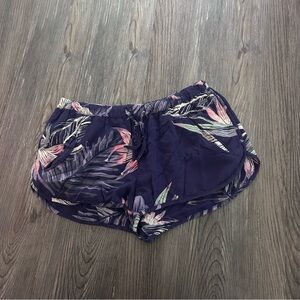 Roxy shorts XS